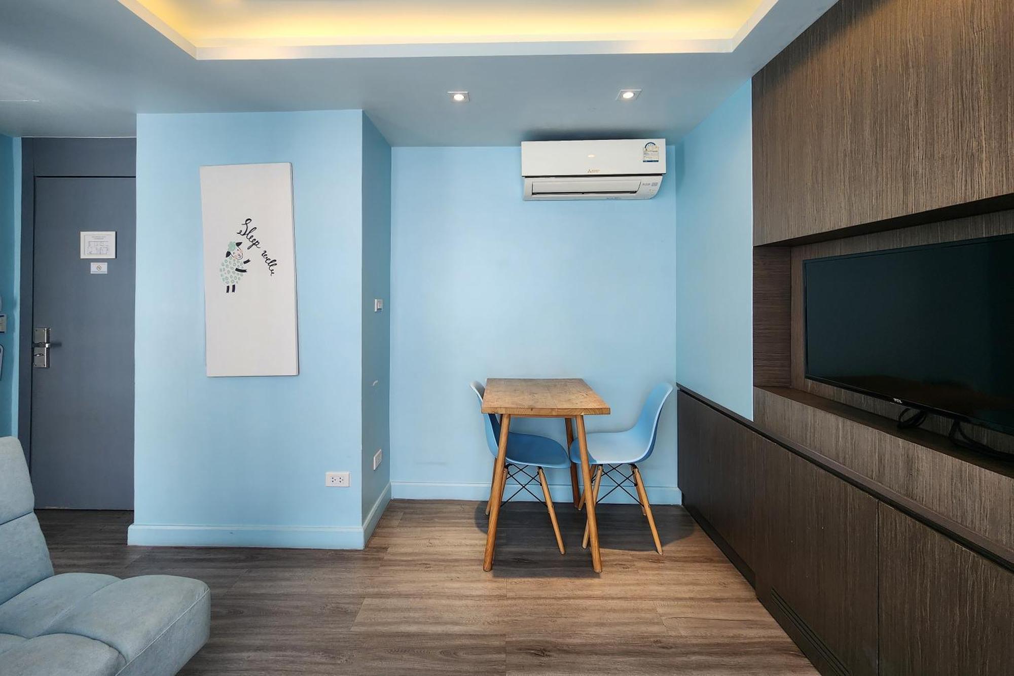 Simply Sleep Hostel Bangkok Exterior photo