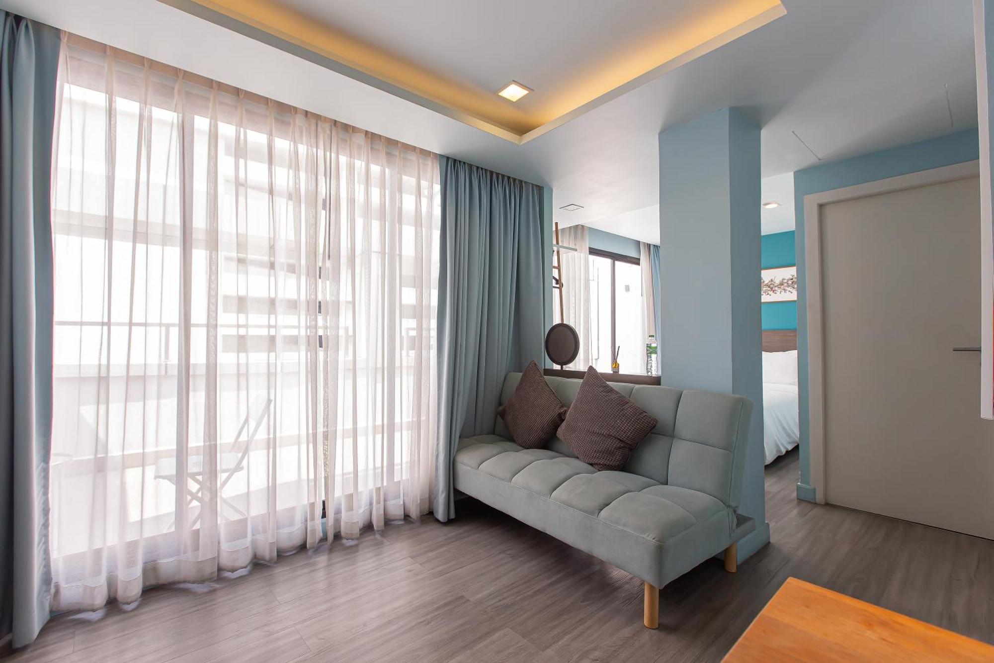 Simply Sleep Hostel Bangkok Exterior photo