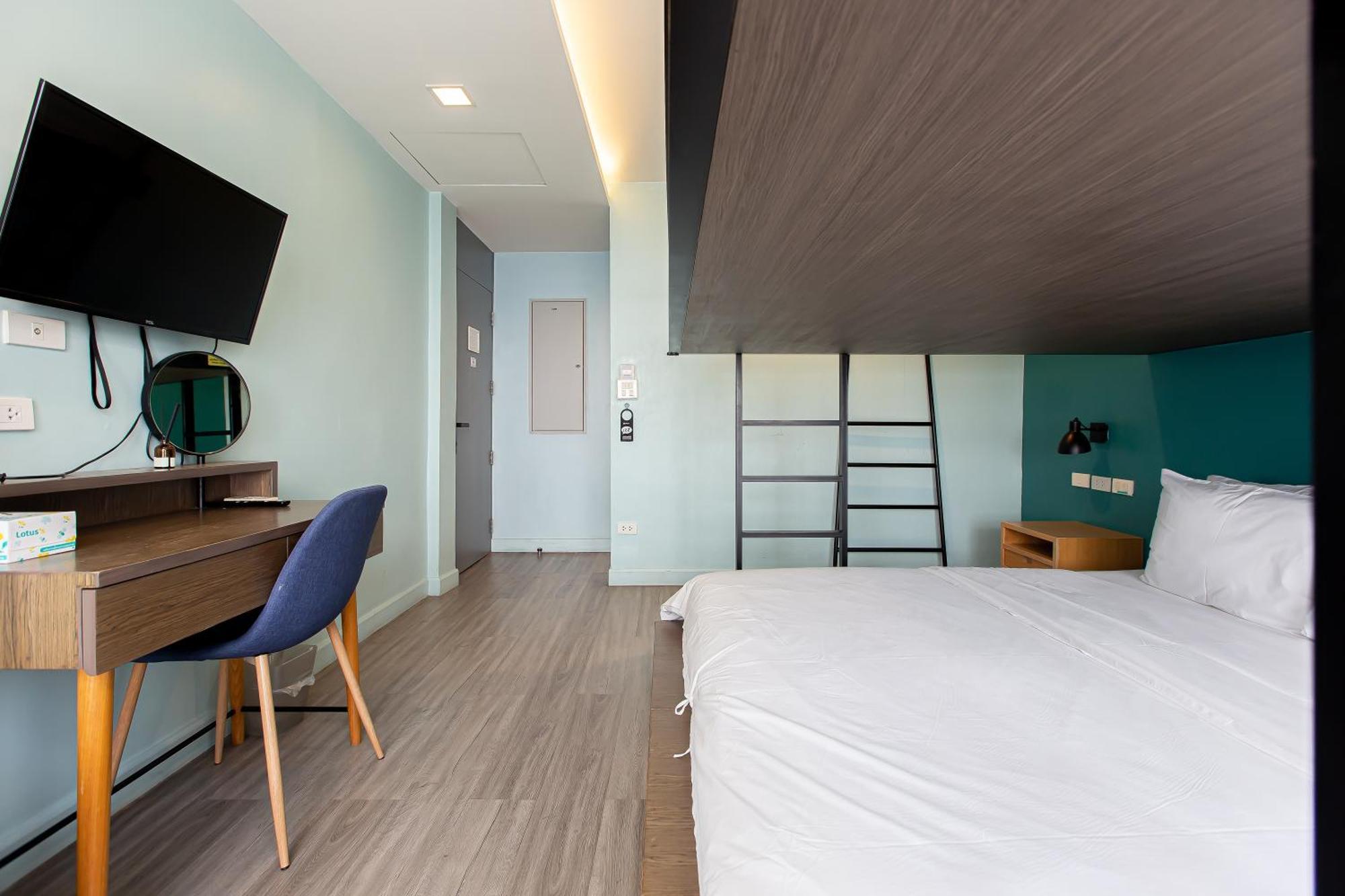 Simply Sleep Hostel Bangkok Exterior photo