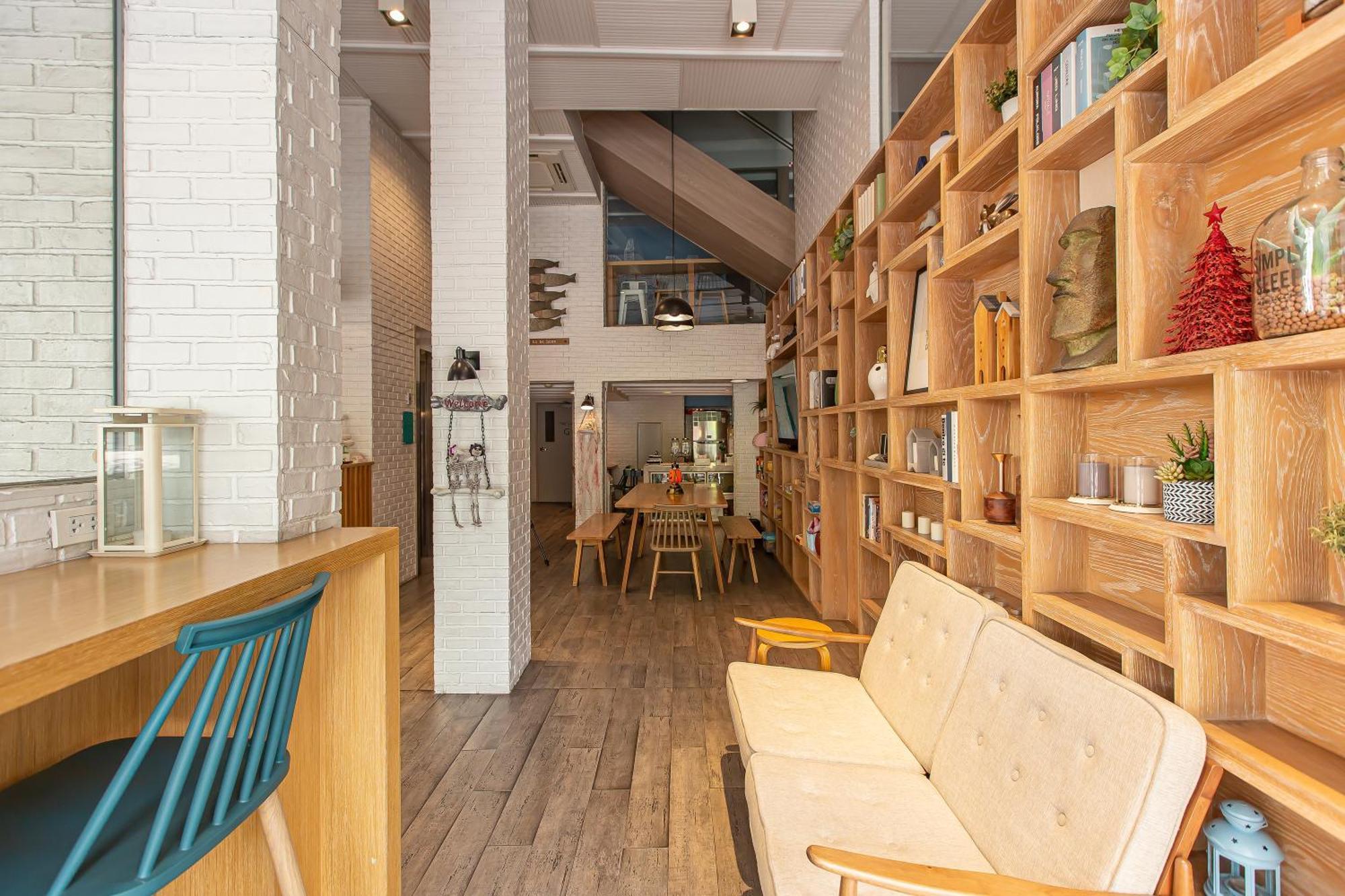 Simply Sleep Hostel Bangkok Exterior photo